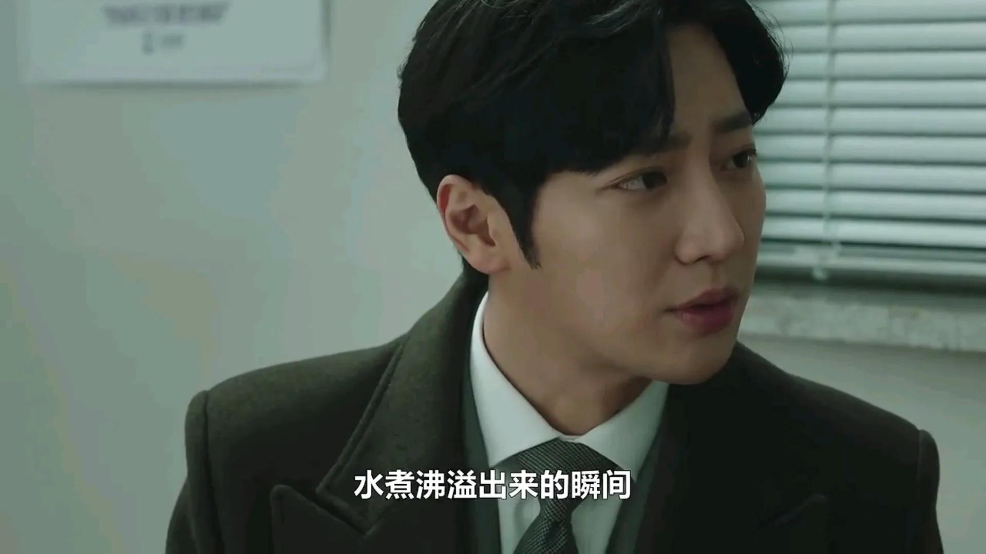 2022年很火的《夏娃》剧集经典台词寓意深远