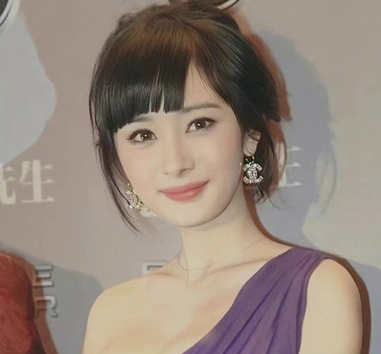 同样是“厚刘海”，把杨紫胡冰卿和杨幂放在一起，差别不止一点