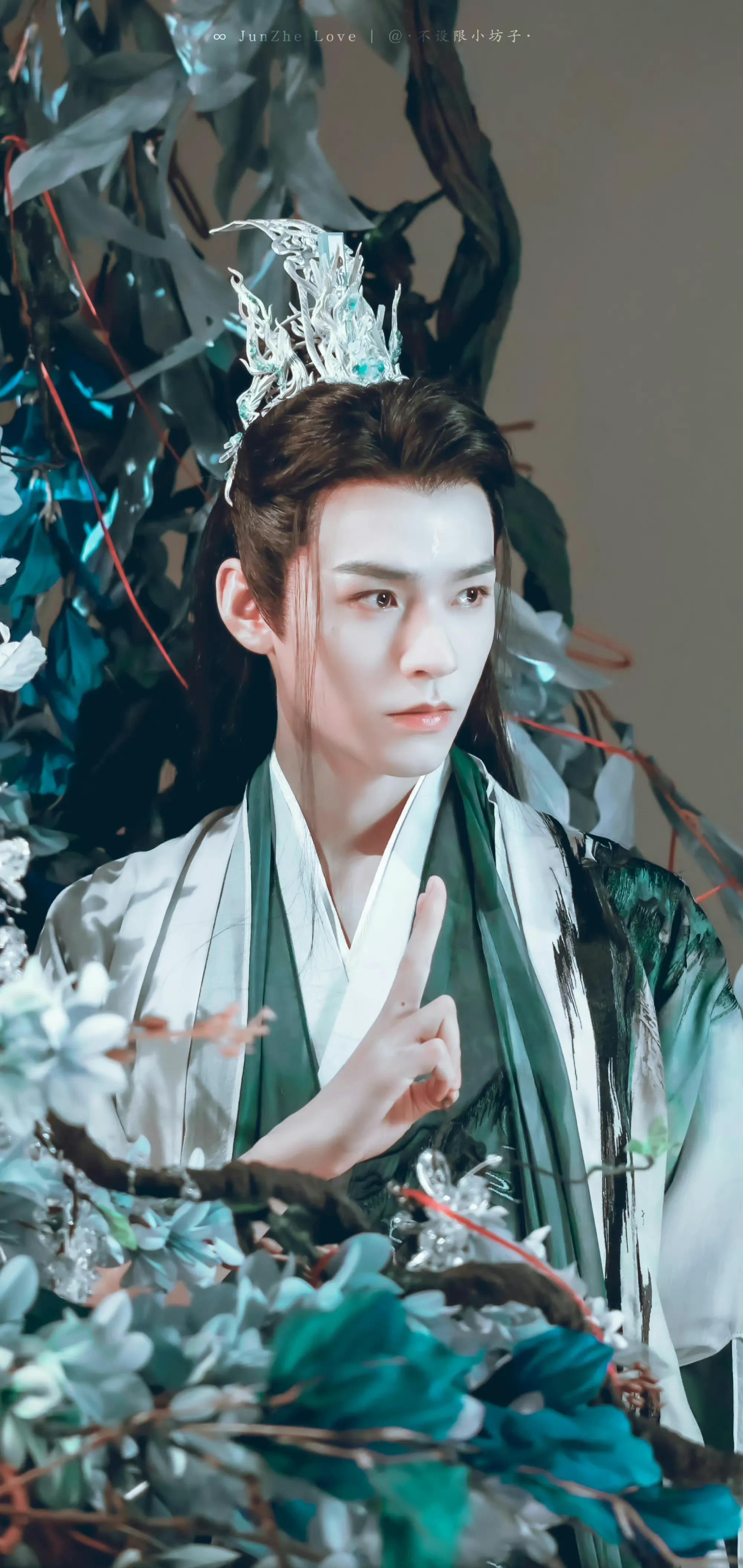 #狐妖小红娘月红篇#龚俊仙侠剧定妆照#东方月初