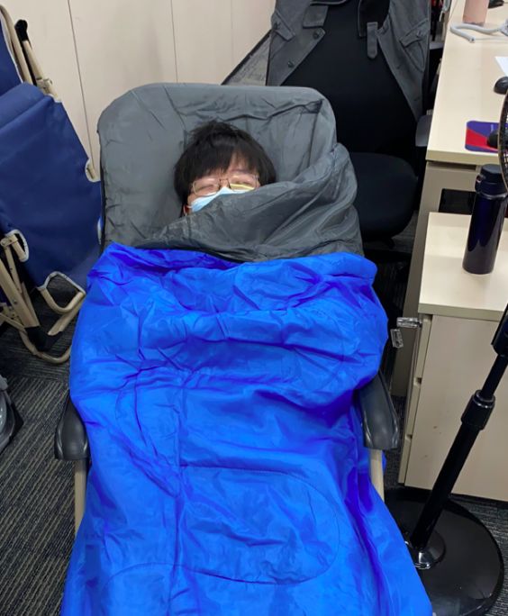 刚通报！1565+7090，上海大暴发！券商、基金员工深夜紧急逆行