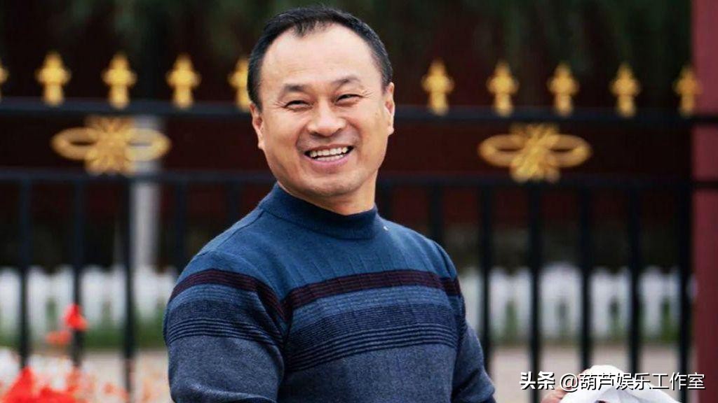 蔡维利宣布退出本山传媒,对公司收入分配表达不满