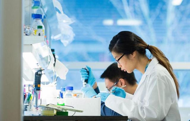 理工类这些高校，入围了国内百强高校名单，华东理工大排名意外