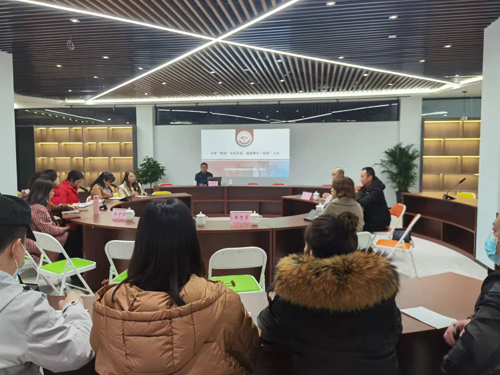成都市财贸职高与四川省东坡中等职业技术学校结对帮扶