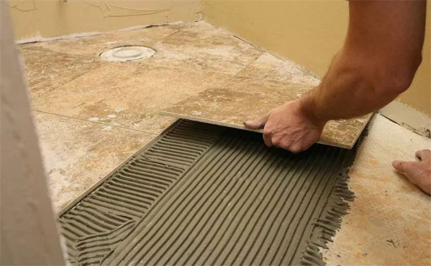 瓷砖胶一般是多少钱一包铺贴瓷砖时