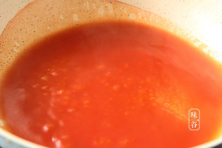 年夜饭，杏鲍菇这样做，不炒不凉拌，好吃又喜庆，寓意：锦上添花