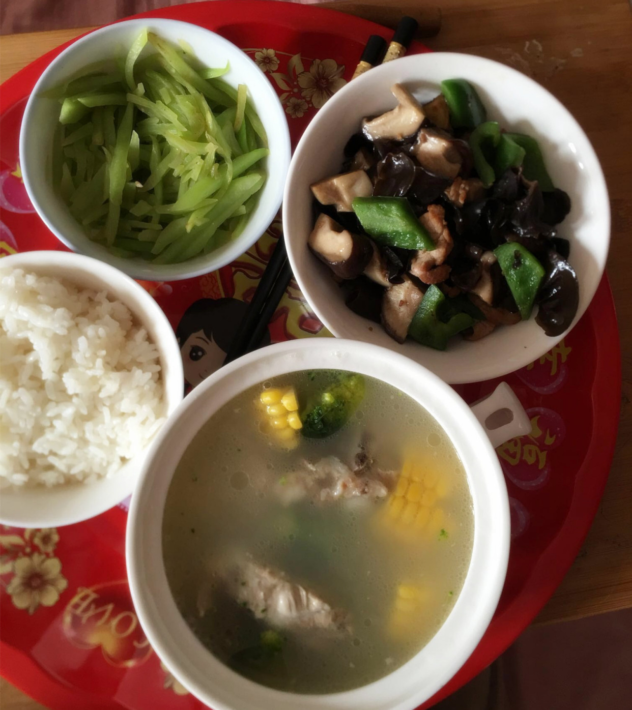 牛奶炖香菇(牛奶炖香菇能治好过敏性鼻炎)