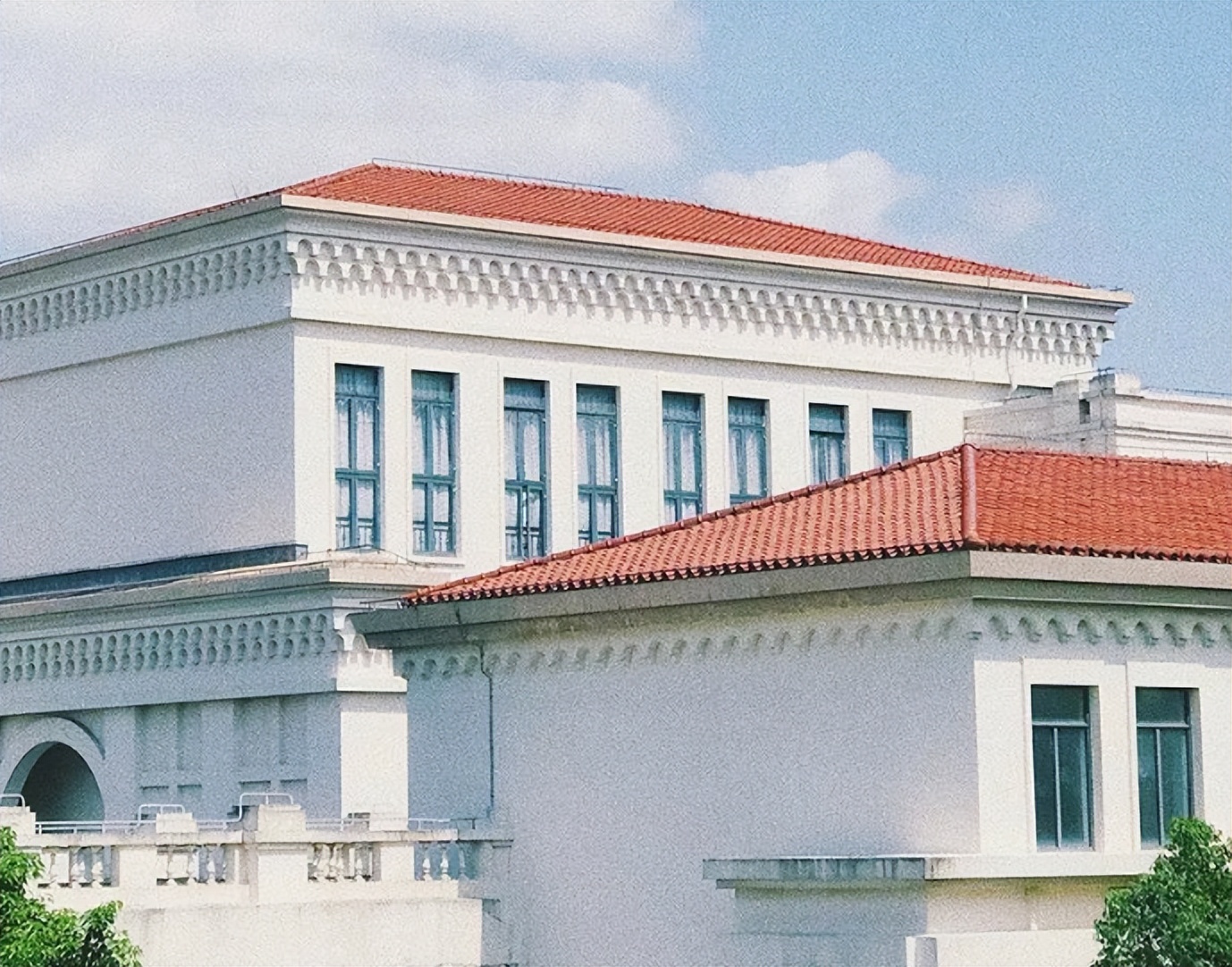 上海外国语大学：广发英雄帖，诚邀有志青年！来佘山之巅，与群英论剑！