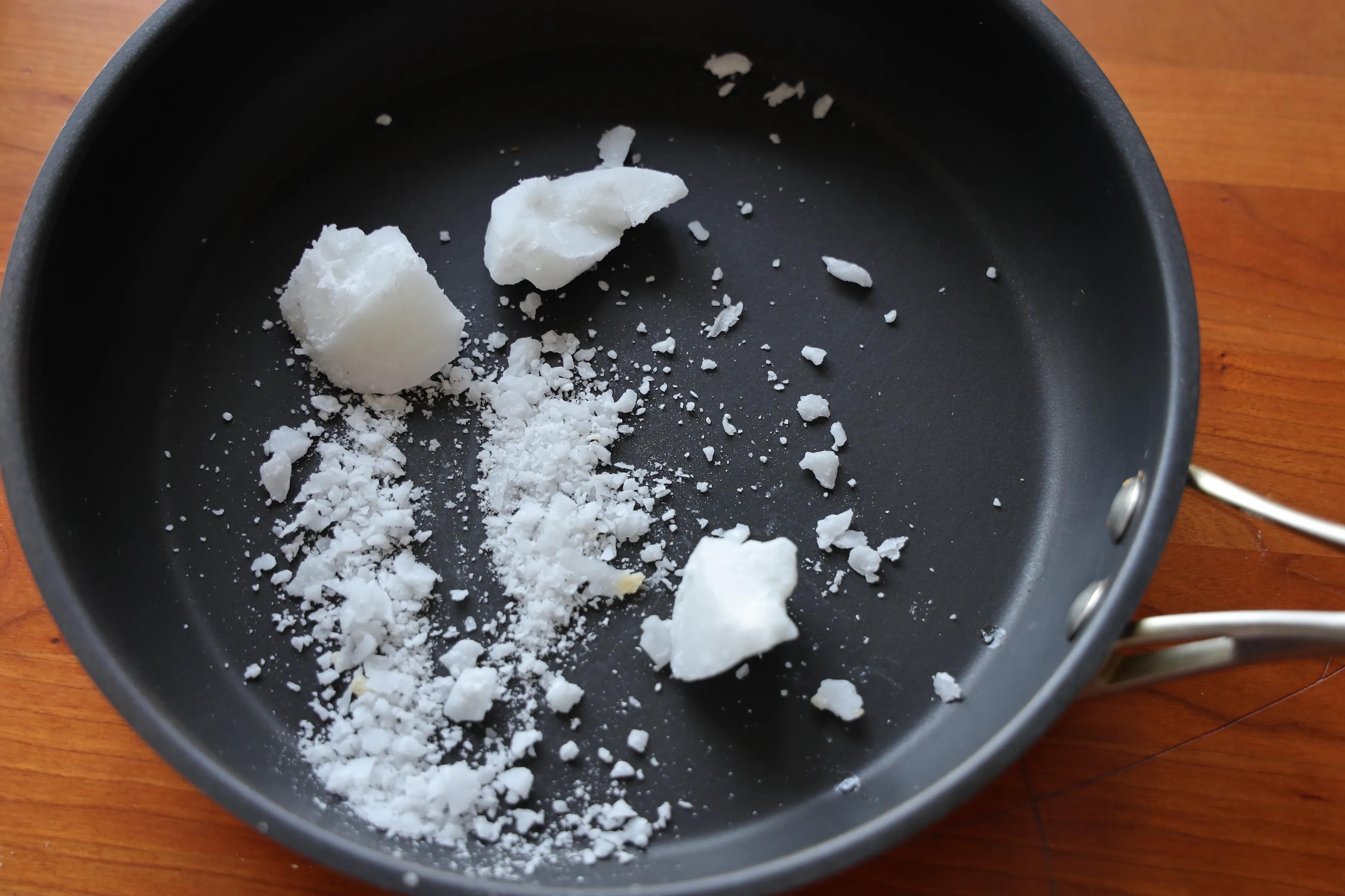 天气冷就想吃甜品，不用烤箱，只要平底锅就能做的甜品，超级解馋