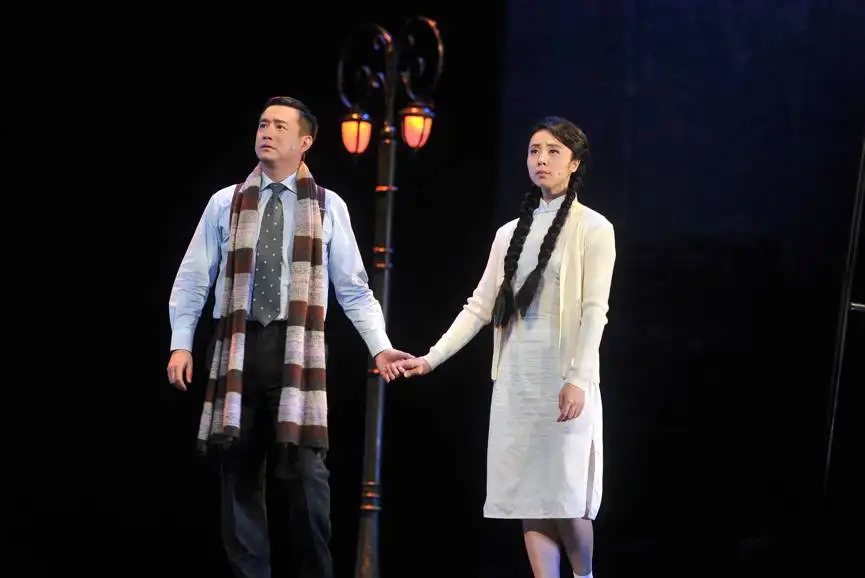 孙莉：18岁就跟了黄磊，三胎生了儿子后，她为何又选择复出？