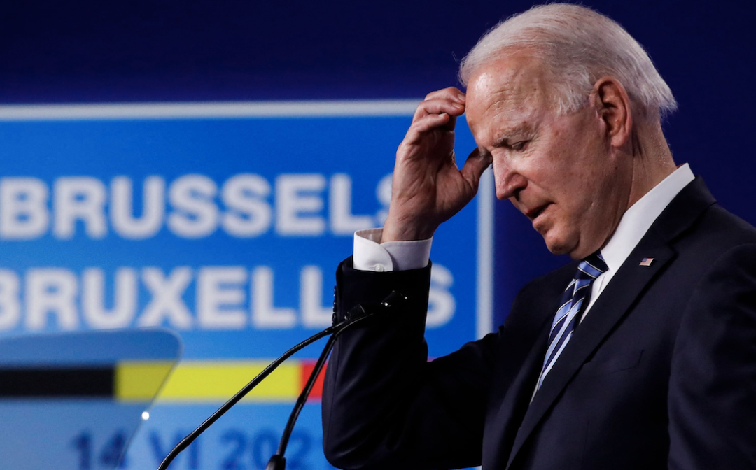 ����ս������Ӯ�ҳ��֣�3�����ͬʱ��������������򱻳����Ʒ�