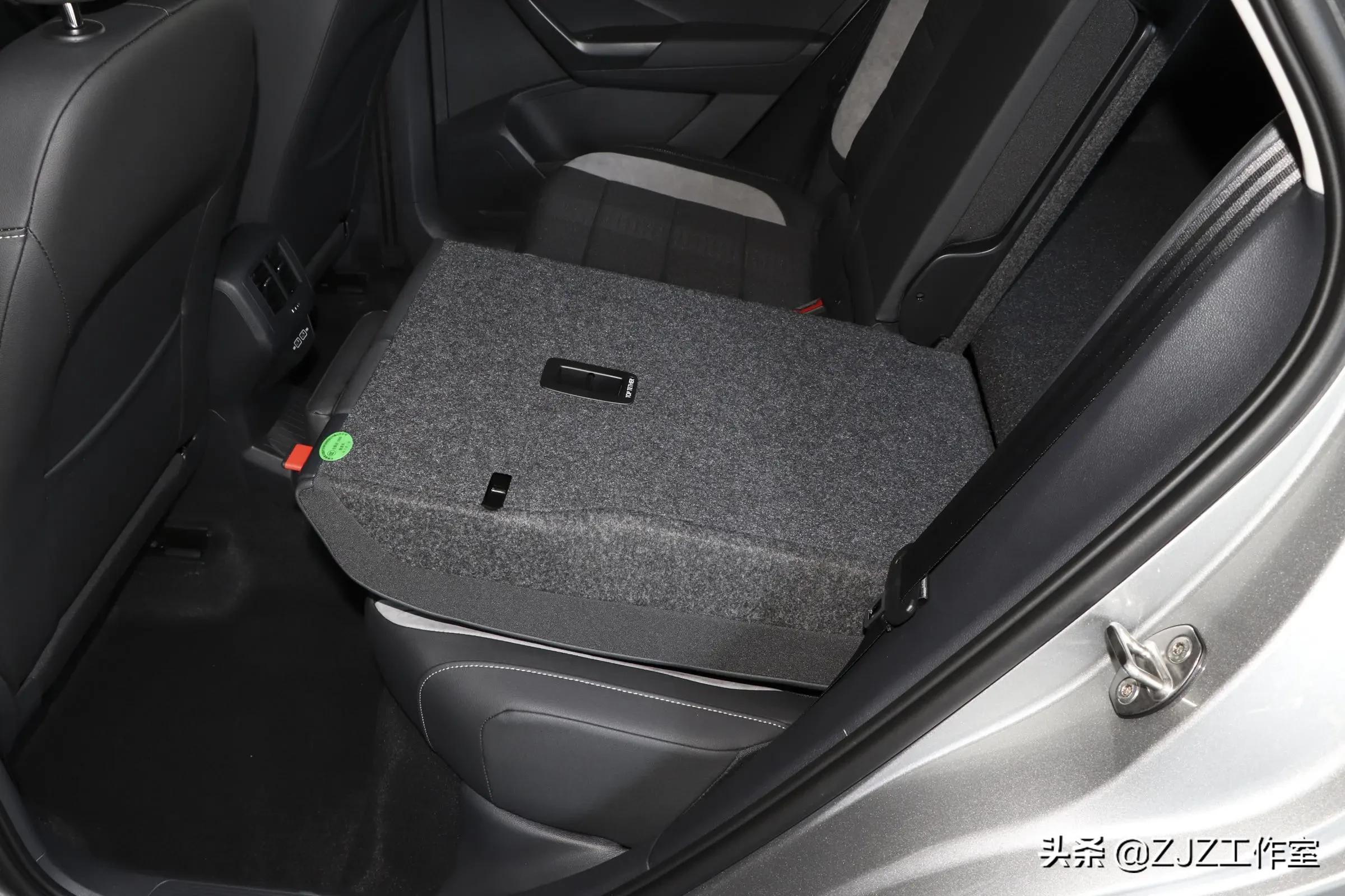 最经济实用型家庭SUV 大众 探歌T-Roc 深度评测 超高性价比