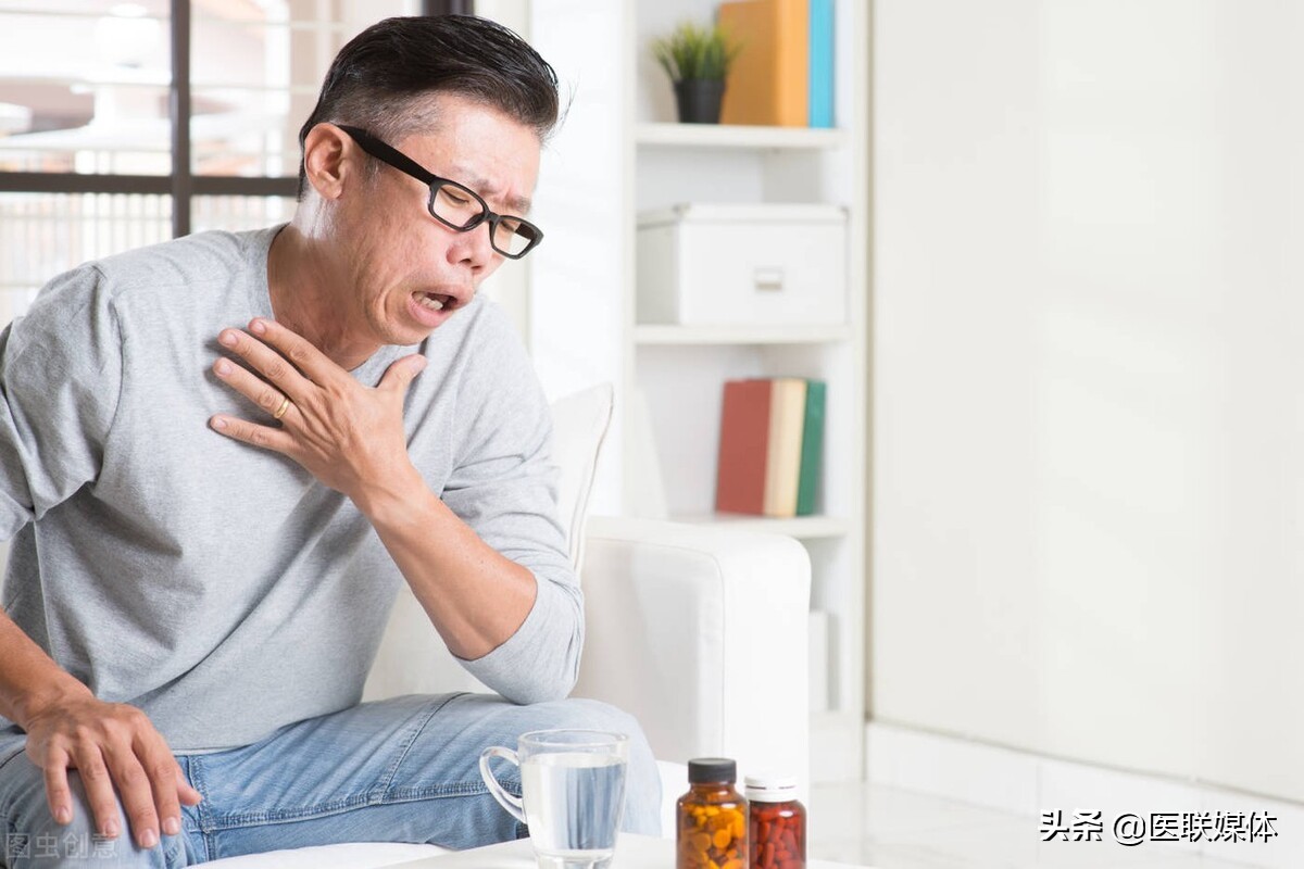 经常喉咙发痒，动不动就想咳嗽？这3个是“祸根”，要尽早察觉