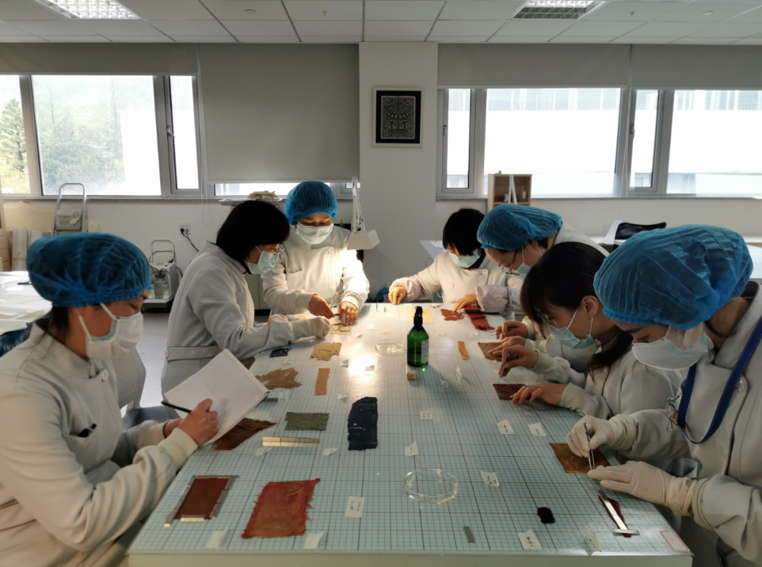 甘肃简牍博物馆馆藏敦煌马圈湾汉代烽燧出土纺织品保护修复项目通过结项验收