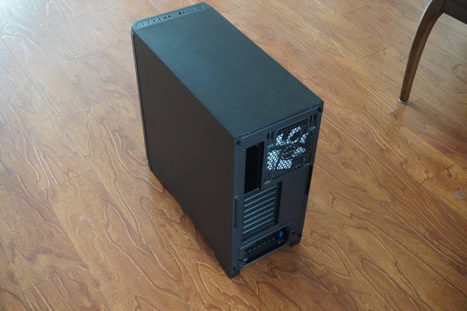 36只批头，电动操作，WOWSTICK电动螺丝刀会是你的心头爱吗