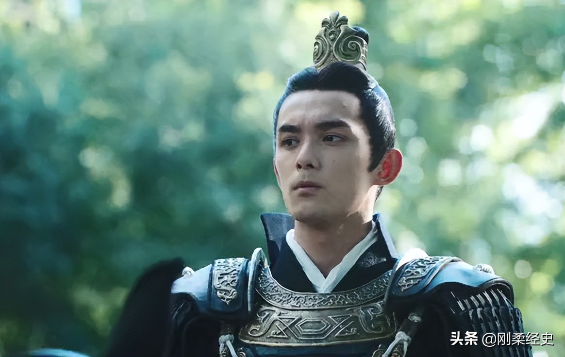 星汉灿烂：疑似“还珠”翻版，“小燕子”附体，满是套路