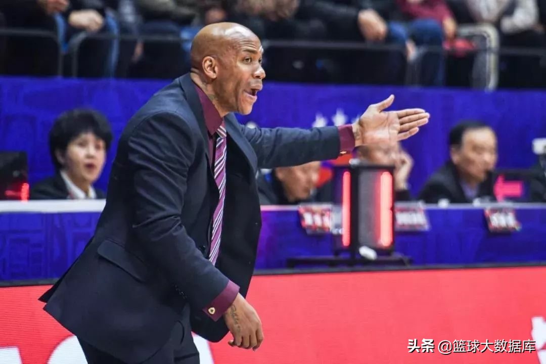 为什么cba只有34轮(CBA就剩下2个季后赛名额！山东、天津、北控、，谁能拿到？)