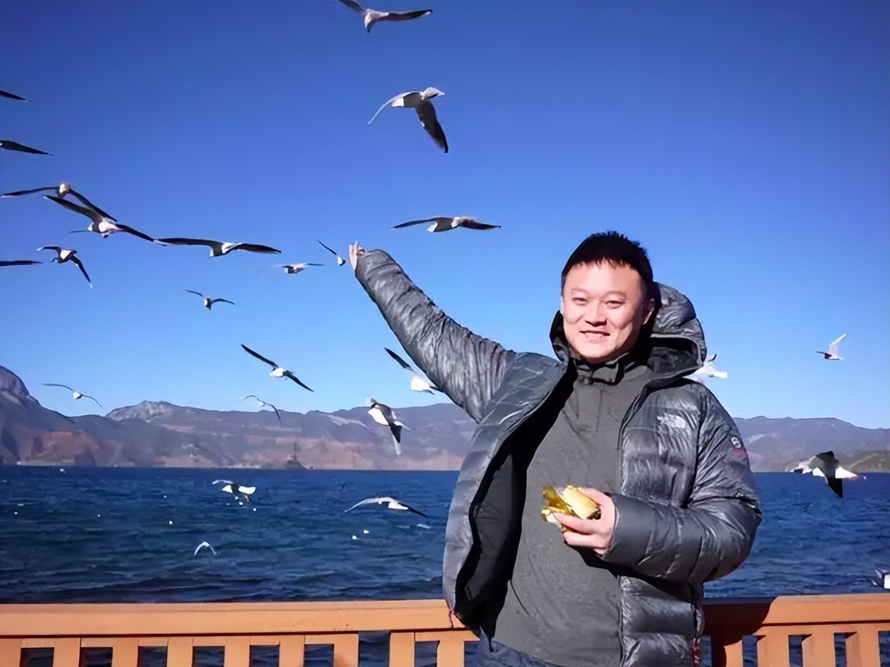 钱学森教授唯一的孙子今何在：不是阿里副总裁，是军委正团级参谋