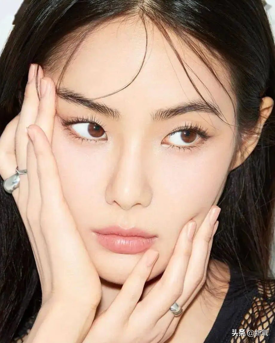 就凭这个村妹秒变郭碧婷，谁能认出这是她啊