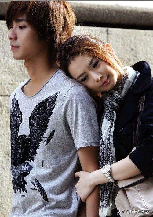 12年前，和安以轩秘恋2年的李承铉，为何转身就“嫁”给了戚薇