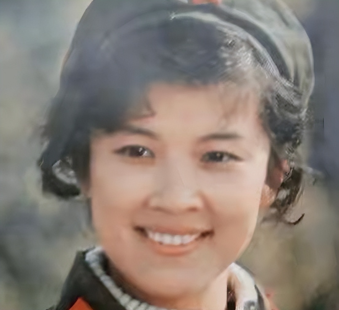 不仅名气大，军衔也高到吓人！这12个明星，个个一身正气堪称清流