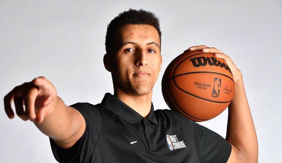 篮球28号有哪些nba球星(28号新秀鲍德温:饱受伤病的失意射手,待在金州