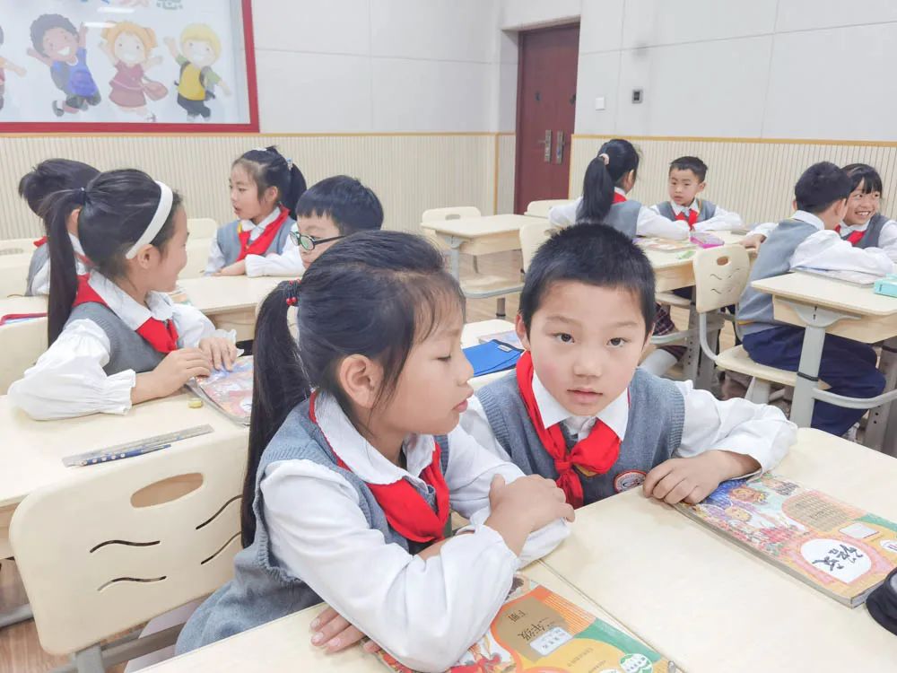金桥小学老师参加双流区第五届“教坛新秀”赛课活动并进入决赛