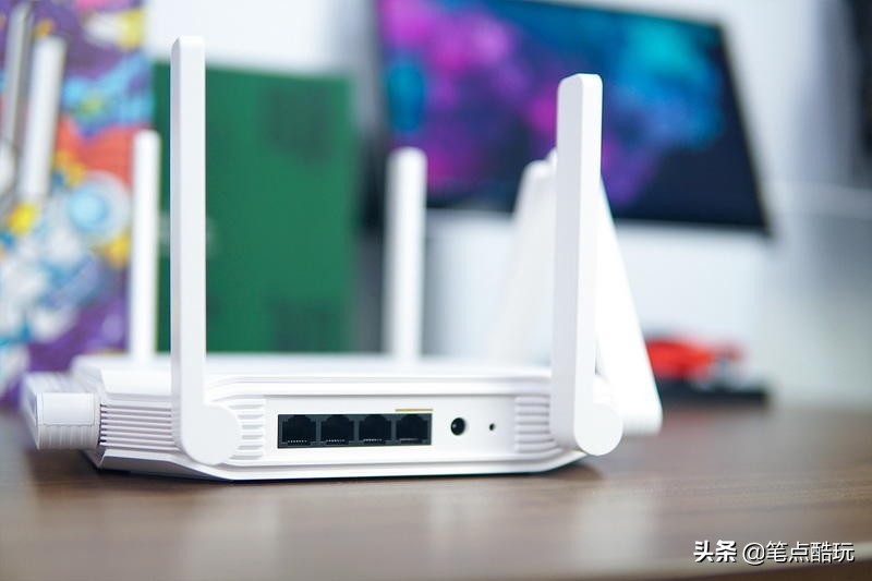 男朋友爱打游戏，爱鼓捣电脑，情人节送他什么礼物更合适？