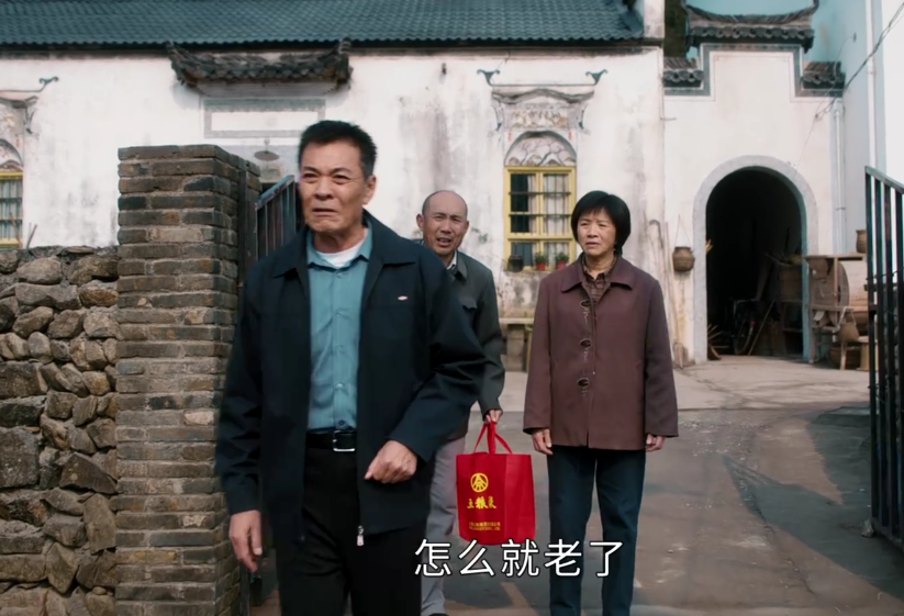 《幸福到万家》导演太毒：不用何幸福，而是让何幸运用刀扎疼观众