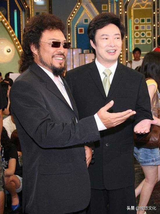 娱乐圈17对亲兄弟，一门三杰都不算事，还有四兄弟齐上阵的