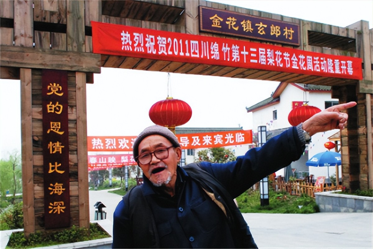 汶川地震后，8万遇难同胞的银行存款和贷款，该如何处置？