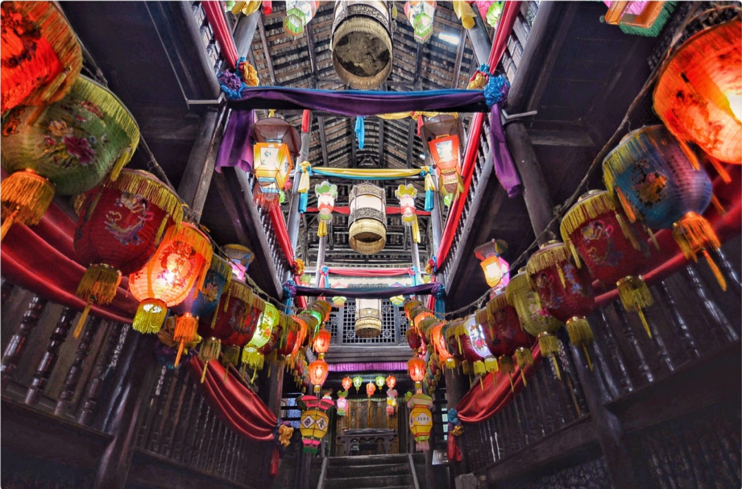 春日里的傳奇古鎮(zhèn)，藏著您心中的詩(shī)與遠(yuǎn)方~