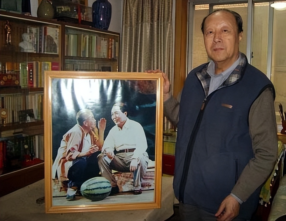 太像了，中国演毛泽东最牛的9个演员，唐国强仅排第2，张铁林倒数