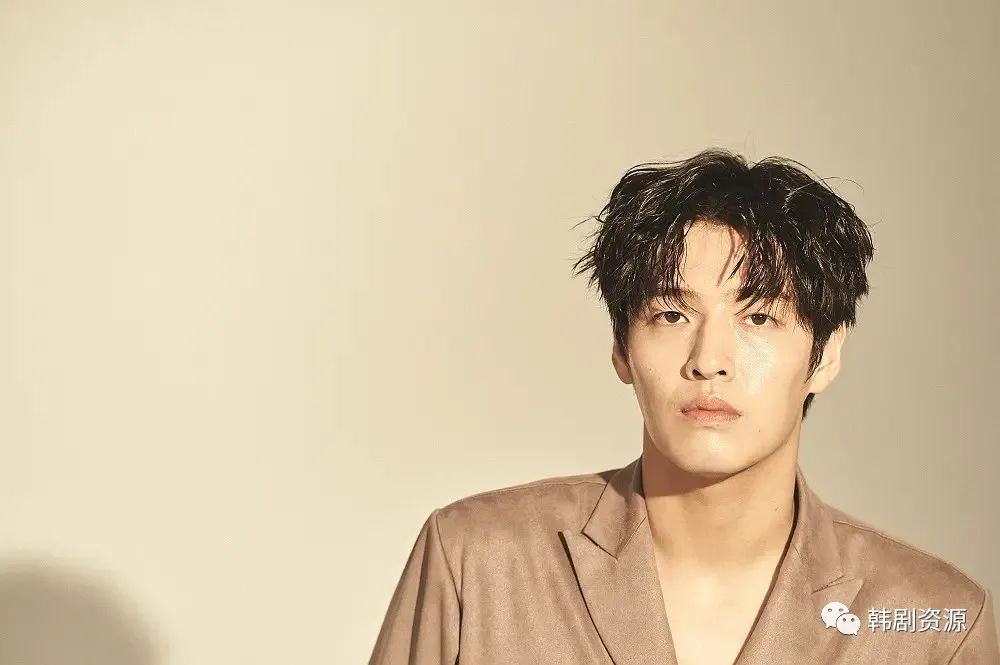 新一代…劳模…这个剧本我很喜欢