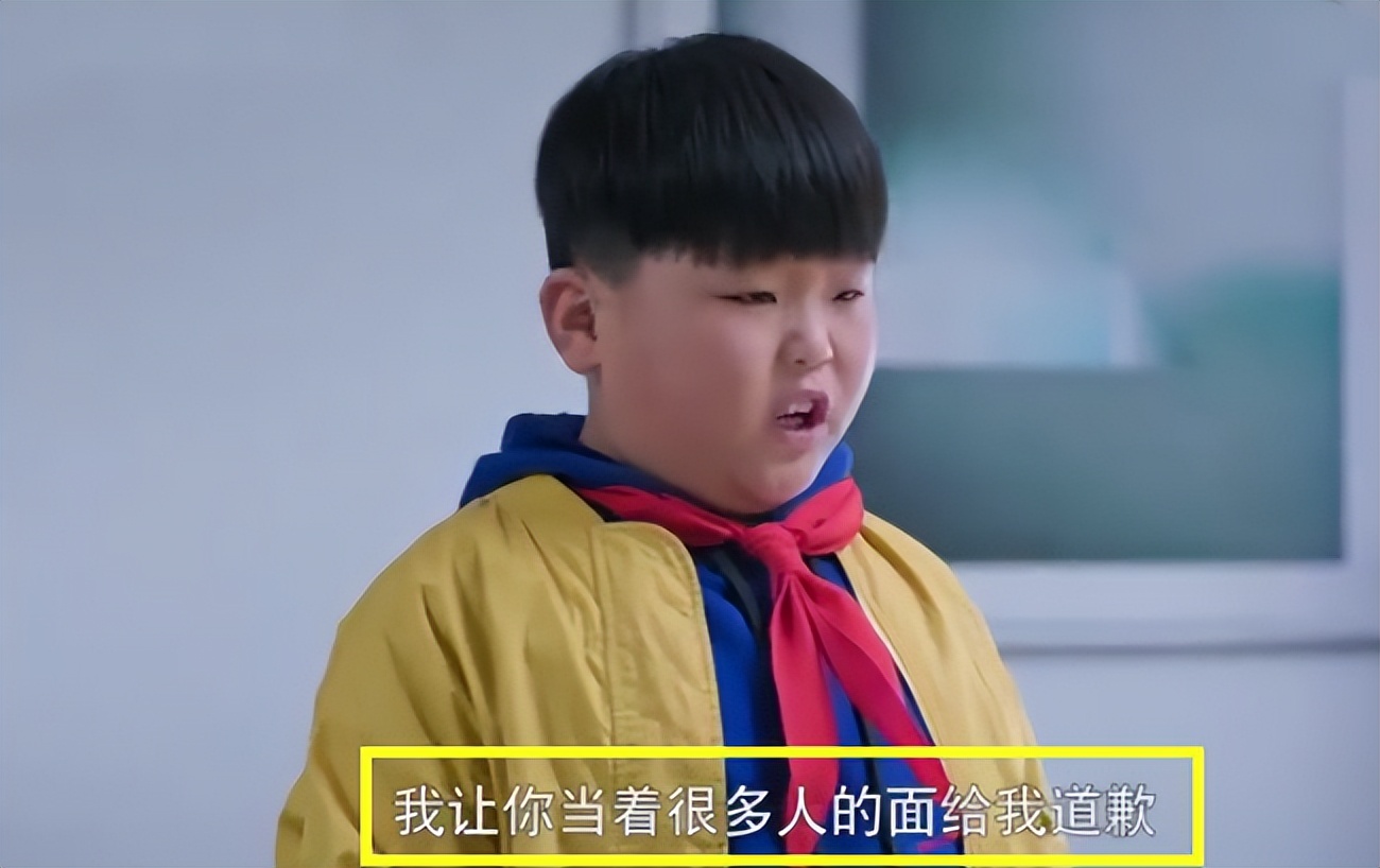 父母好好说话多重要，男孩要求妈妈向自己道歉，并不是无理取闹