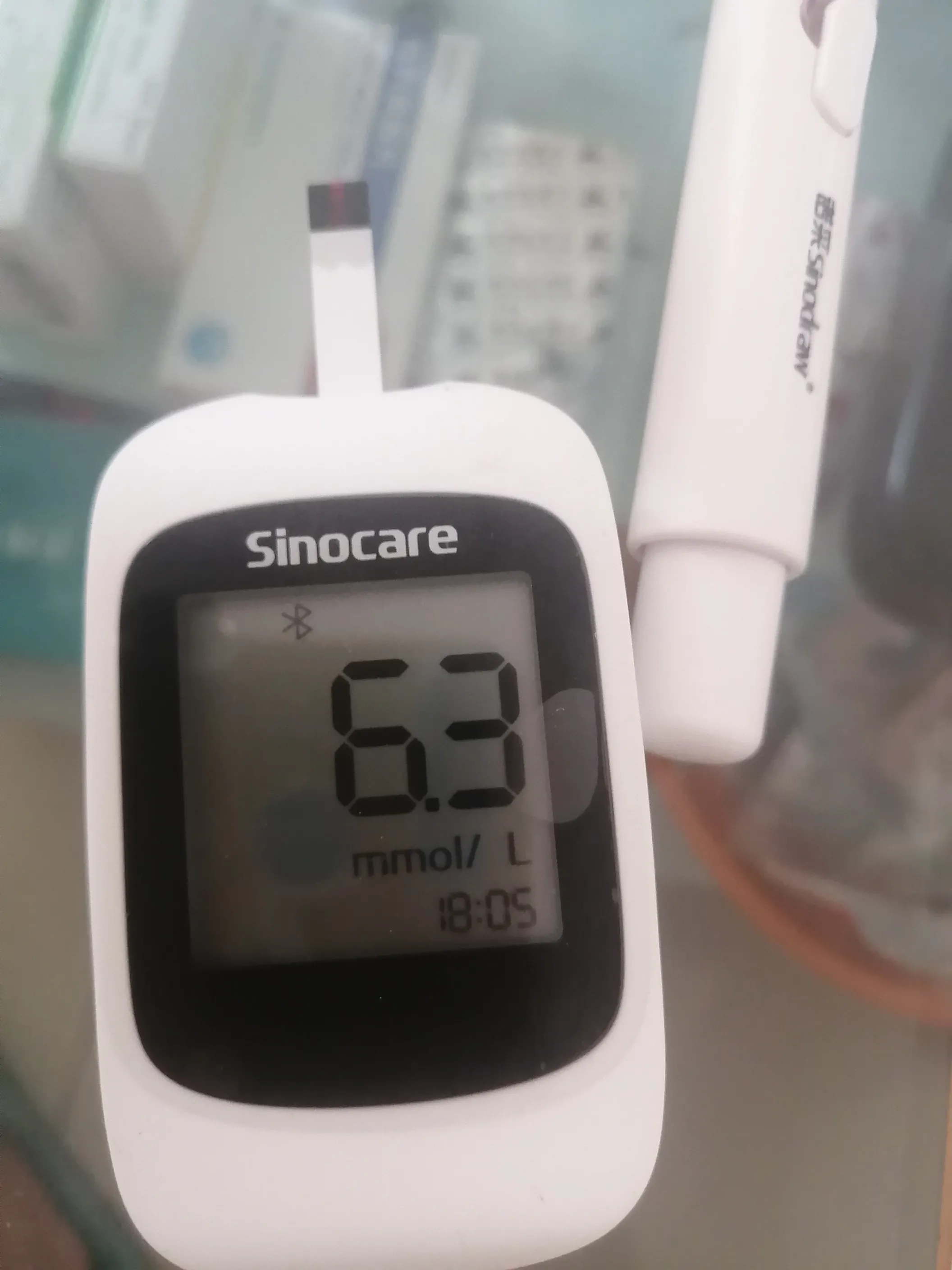 经过不下20次的低血糖，以及无数次监测的血糖值，现在的我已经知道