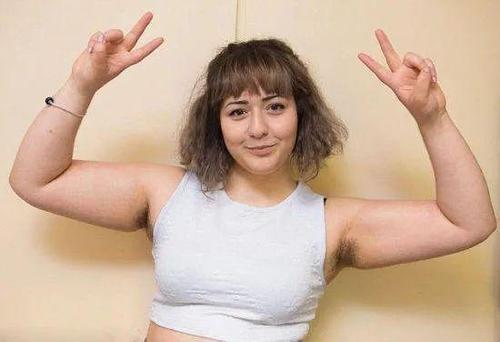 为什么有的女生体毛浓密，而有的却很光滑？这两类人哪种更健康？