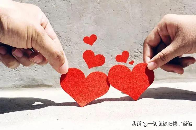 足够爱就在一起，剩下的就交给时间