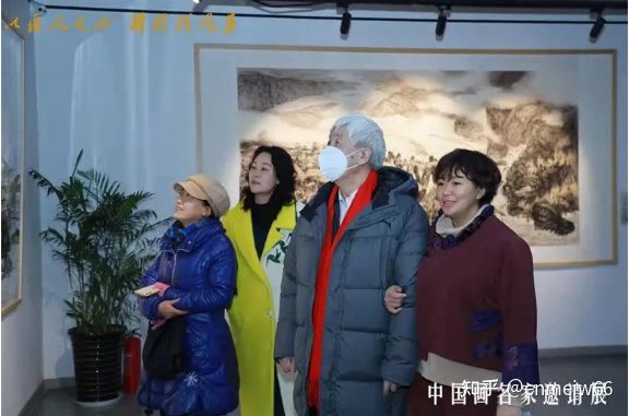 “以匠人之心 铸时代风华”中国画名家邀请展在梁时民美术馆开幕