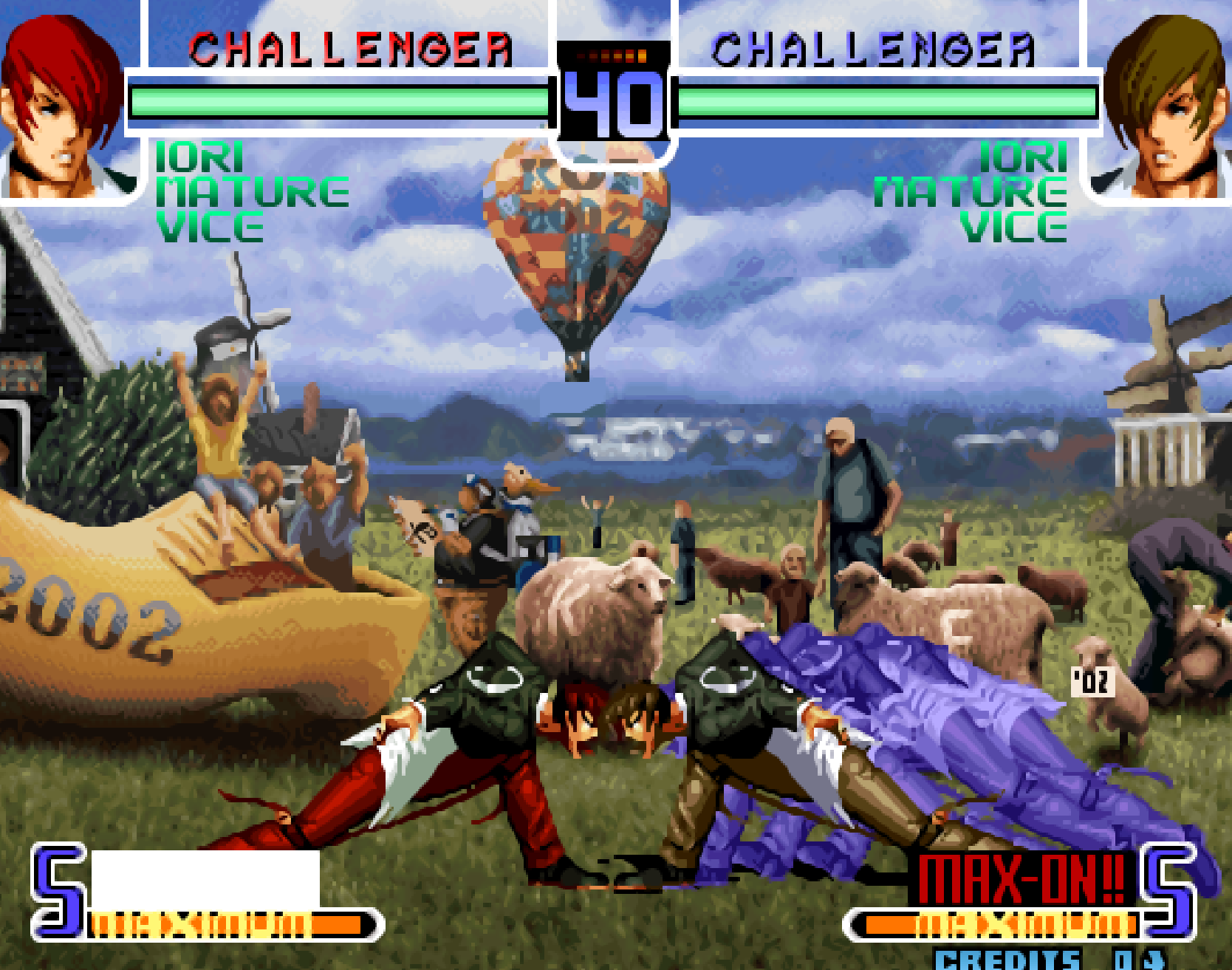 经典街机《拳皇》1P和2P一起摇大招，结果和想象的不一样