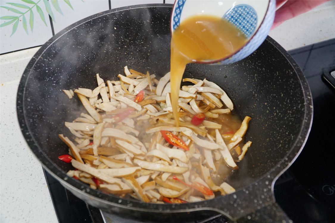 陽春三月，推薦8道“黃金菜”，營養豐富，順應季節，舒坦過春天