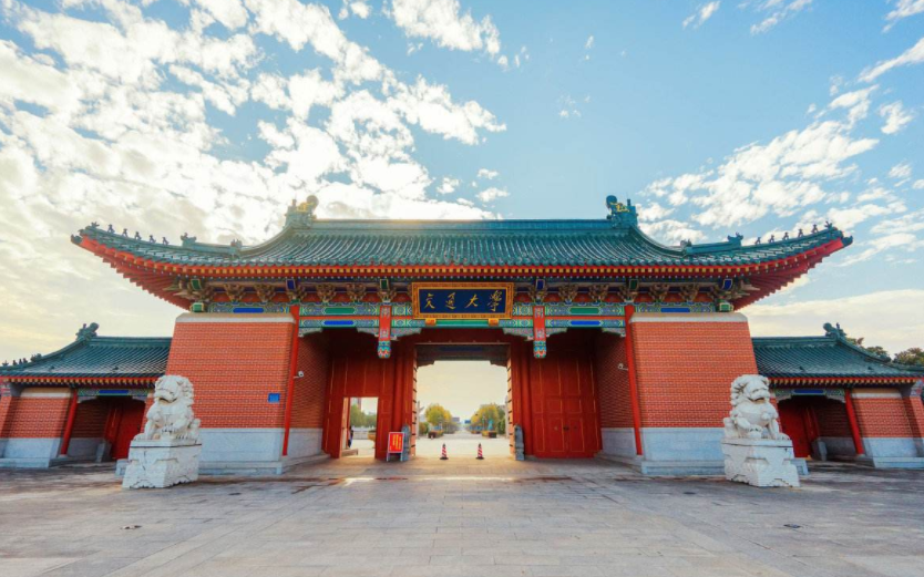 教育部直属高校排名更新换代，浙大跻身前五，复旦表现差强人意