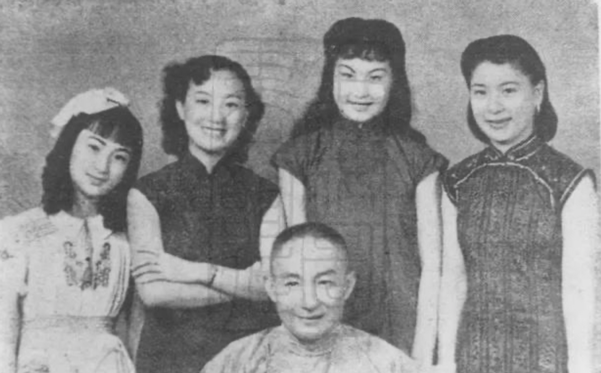 凤凰：美貌不输王丹凤，两段婚姻都幸福，88岁却被继子告上法庭