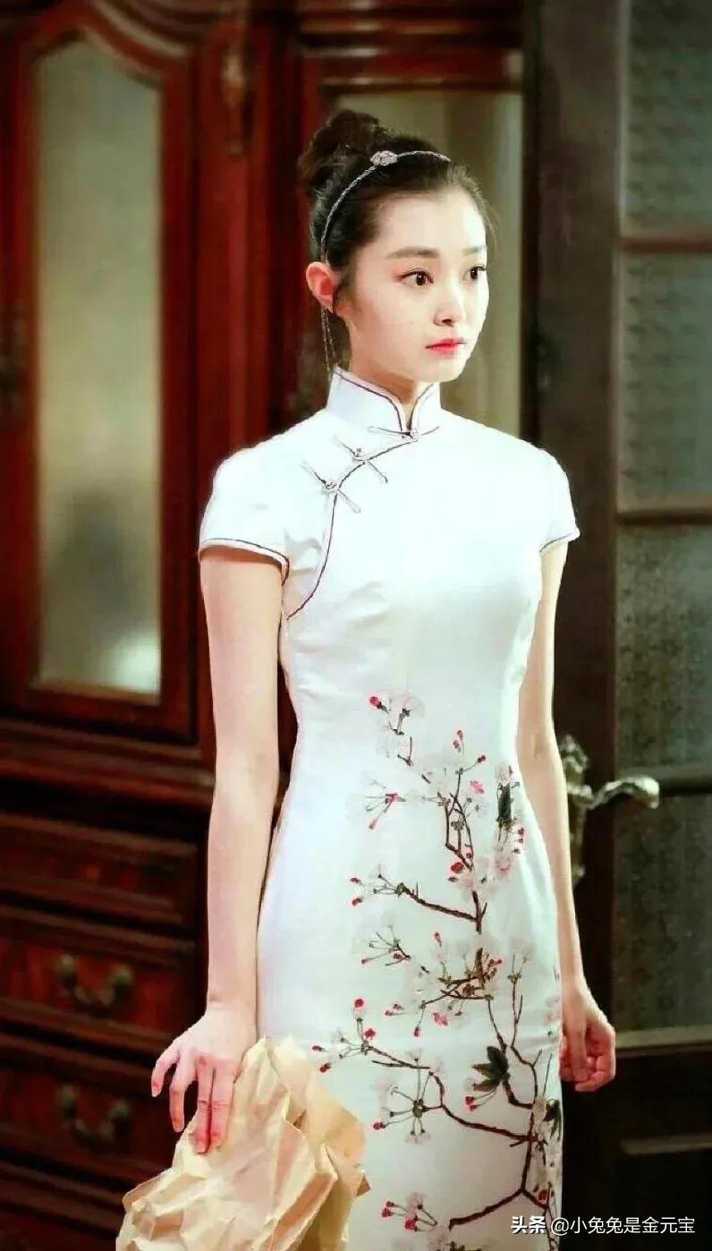 宋轶姐姐天生适合穿旗袍