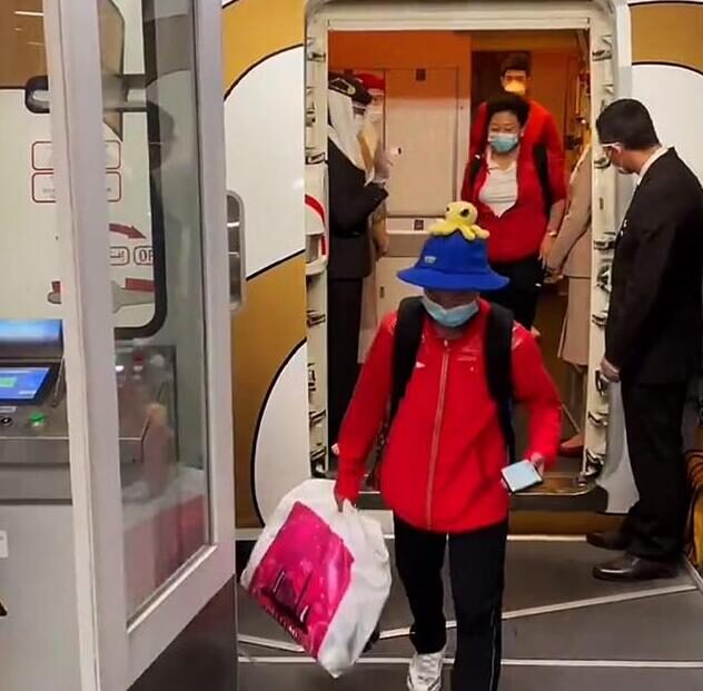 住五星酒店！全红婵隔离饮食曝光：鸡鱼肉管够！网友：当心长胖