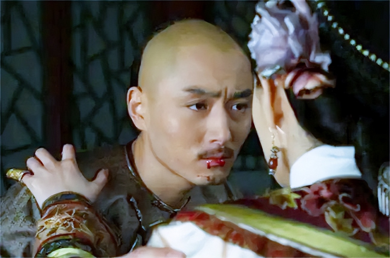 甄嬛传：果郡王执意作死，即便胧月曾给他争取了生路，也没能挡住