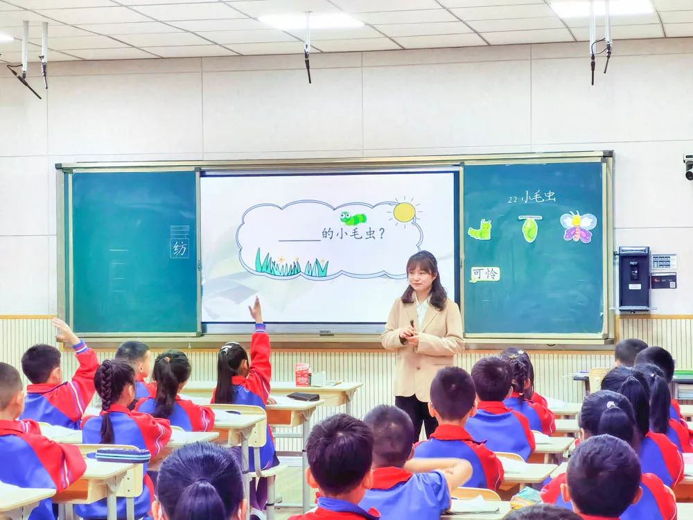 金桥小学老师参加双流区第五届“教坛新秀”赛课活动并进入决赛
