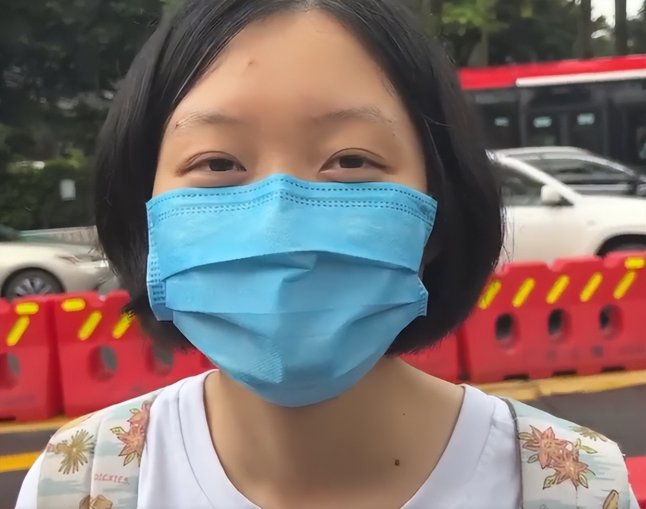 今年数学究竟有多难，数学老师亲自做题，网友：想抱抱今年的考生