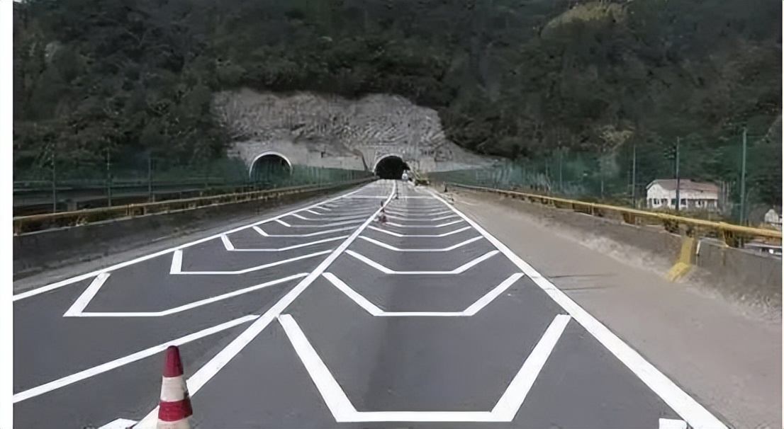 高精度地圖的現狀與發展瓶頸