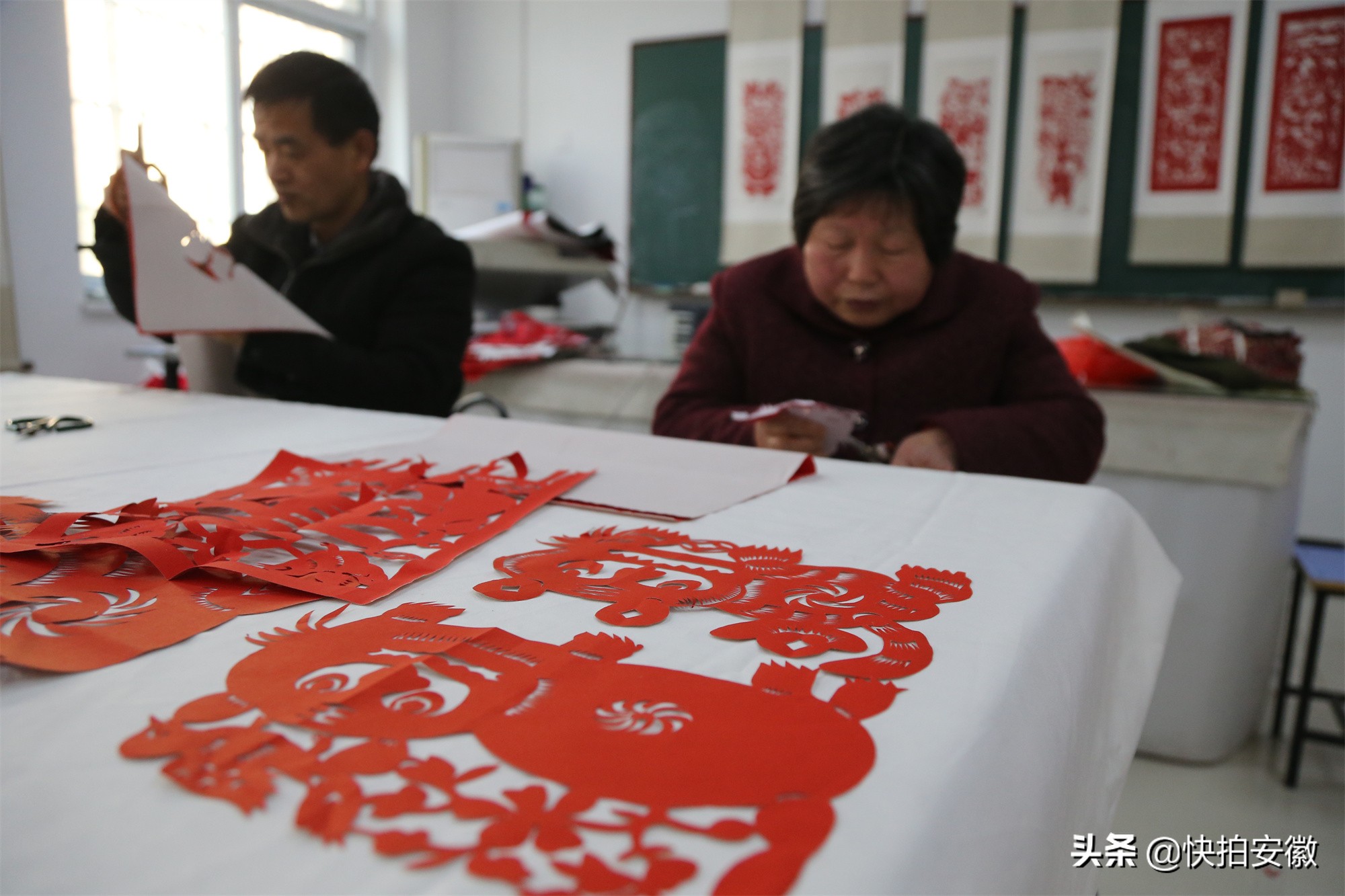 虎年画虎迎新春（虎年的新年词语）