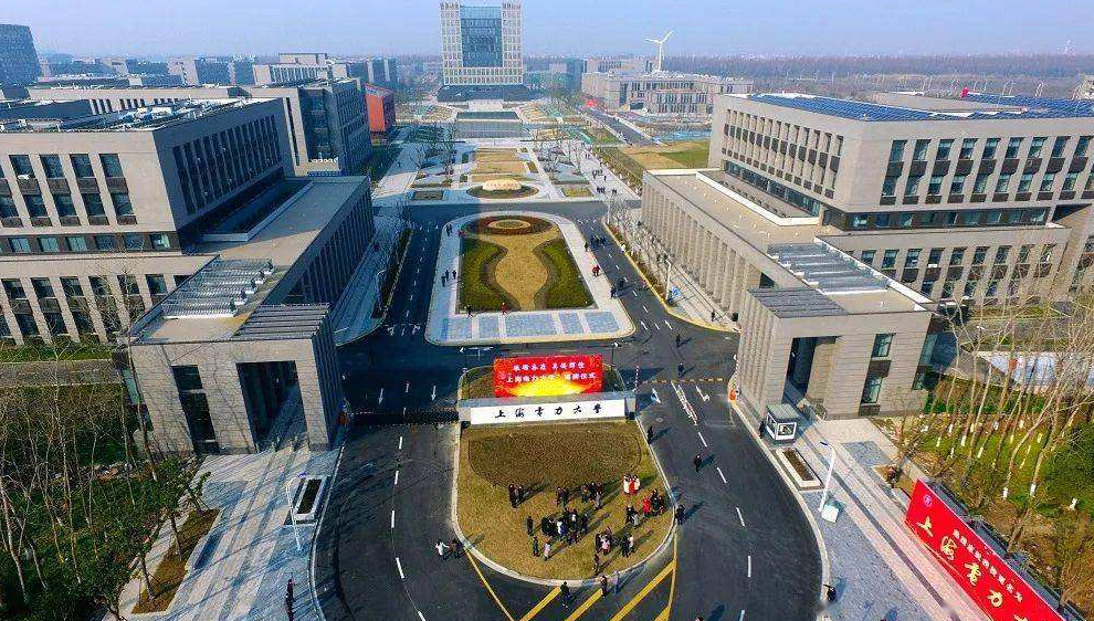 曾被人“遗忘”的大学，如今已“高攀不起”，大学生表示后悔了